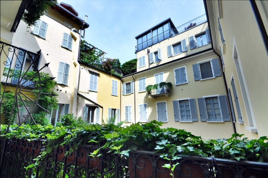 Cerva Fashion District Apartment Milan Exterior photo